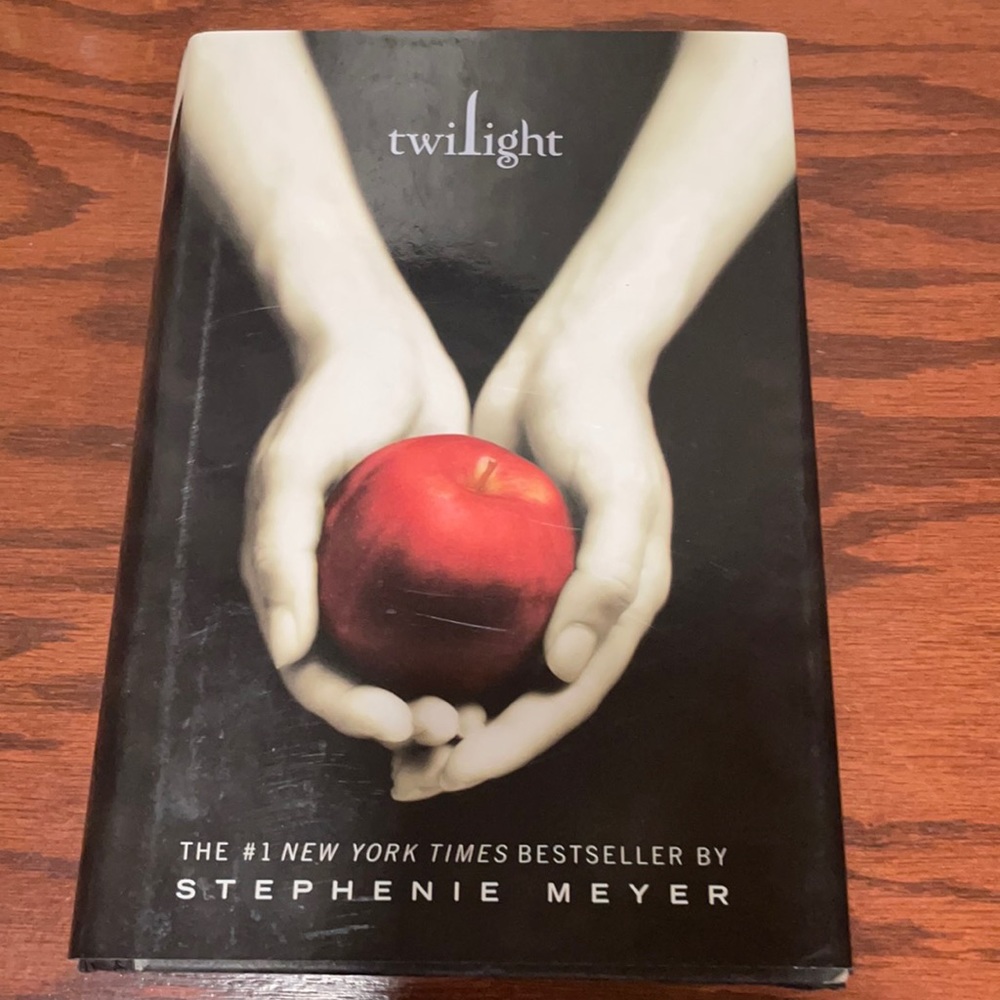 Twilight by Stephanie Meyer